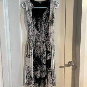 Veeca Dress